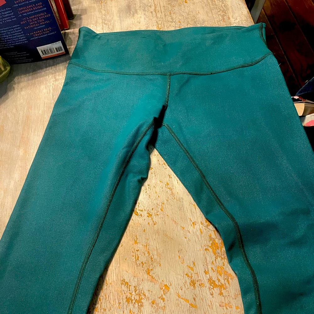 Green Lululemon green denim like pattern leggings